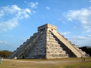 tourisMexico Chichen Itza pyramid