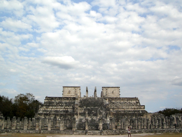 tourisMexico, Chichén Itzá, temple of the warriors