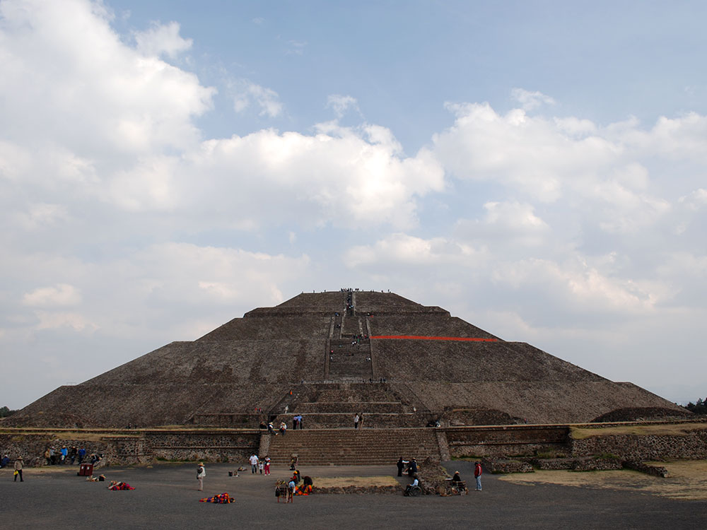 Teotihuacan, Travel Post